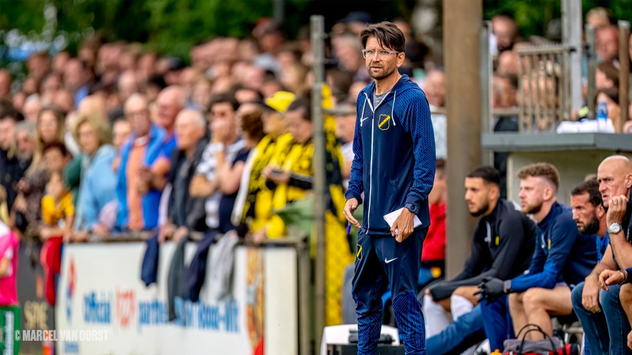 Peter Hyballa bij een testwedstrijd voor het seizoen 23/24